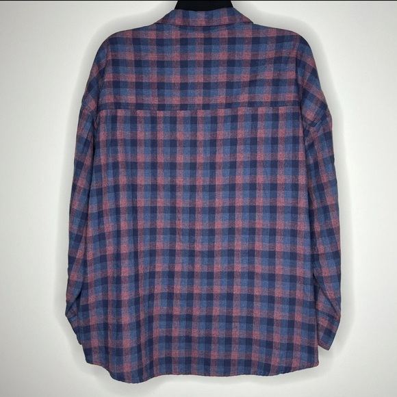 Lee Womens Button Down Shirt Size Large Blue Red Plaid Oversized Casual - Picture 5 of 5